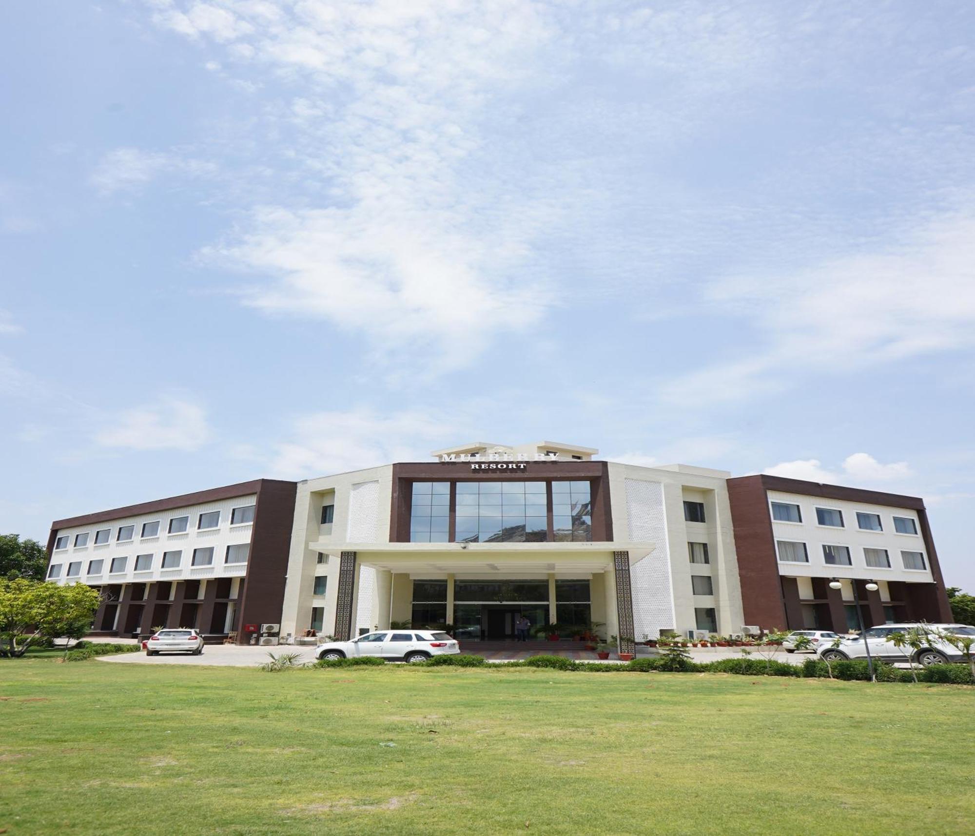 Bamboo Saa Mulberry Resort Pushkar Exterior foto